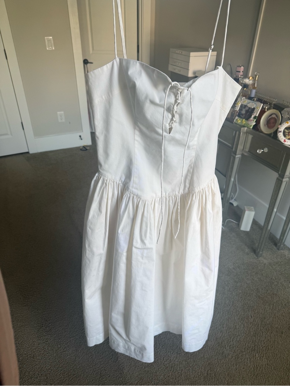 L’Acadamie Thierry Midi Dress in Ivory - Picture 7 of 12